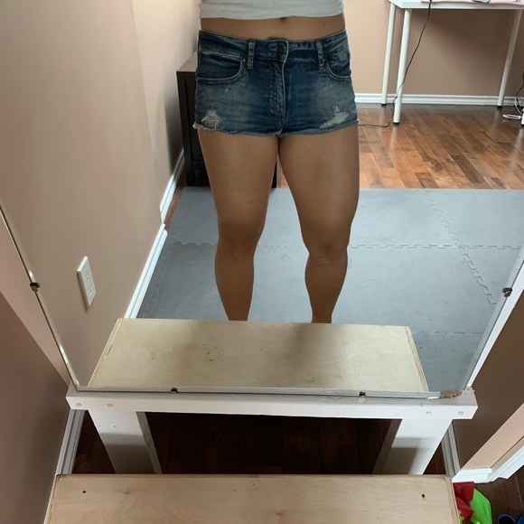 FOREVER 21 Shorts - Picture 5 of 6